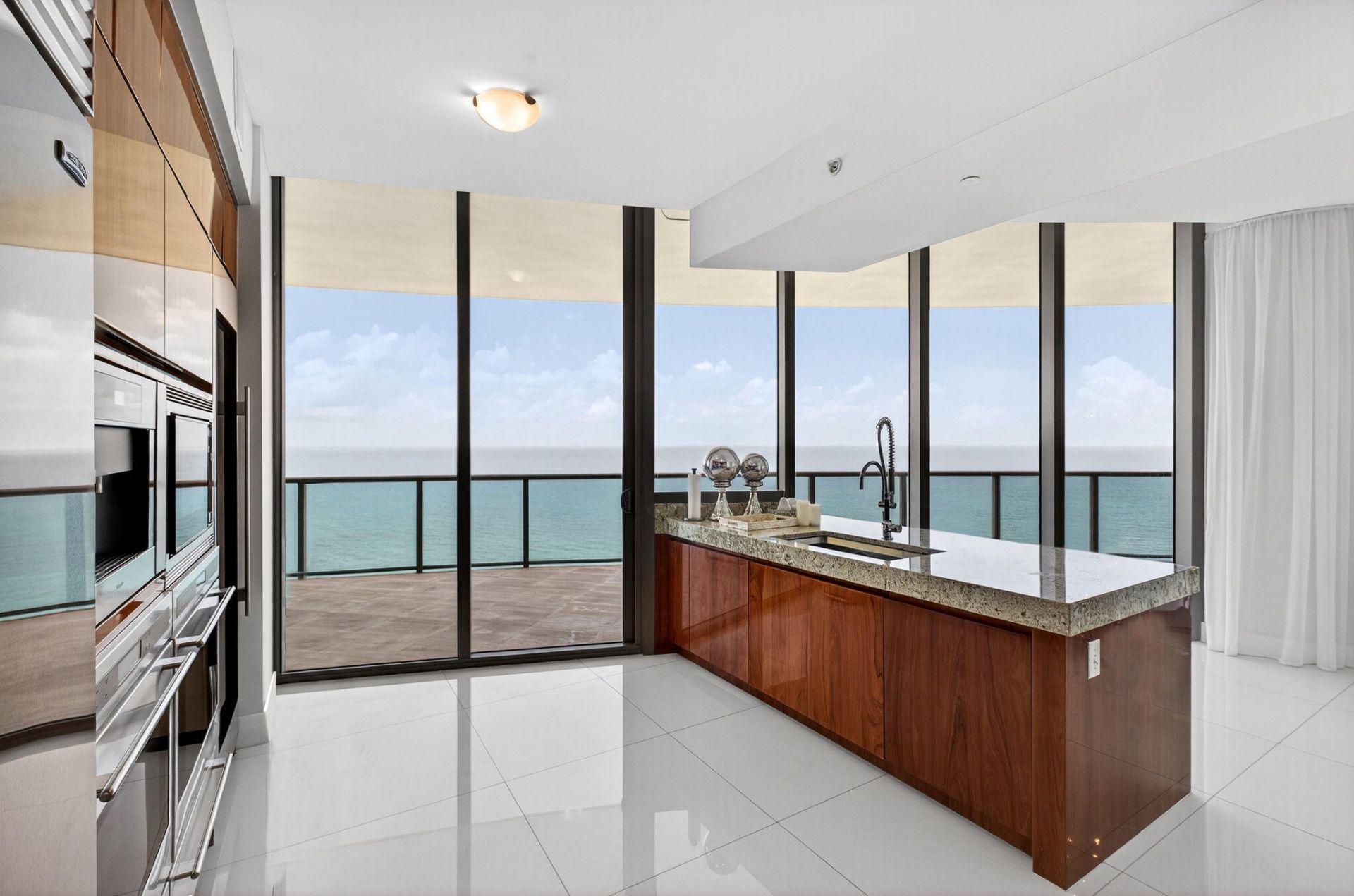 9703 Collins Avenue, Unit Ph 2700, Bal Harbour, FL 33154 Photo