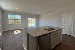 310 Bluebell Way photo 4