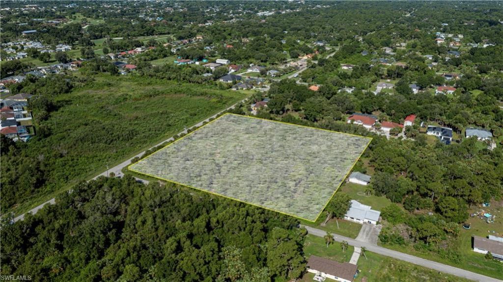 2001 E 5th St, Lehigh Acres, FL 33936 Photo