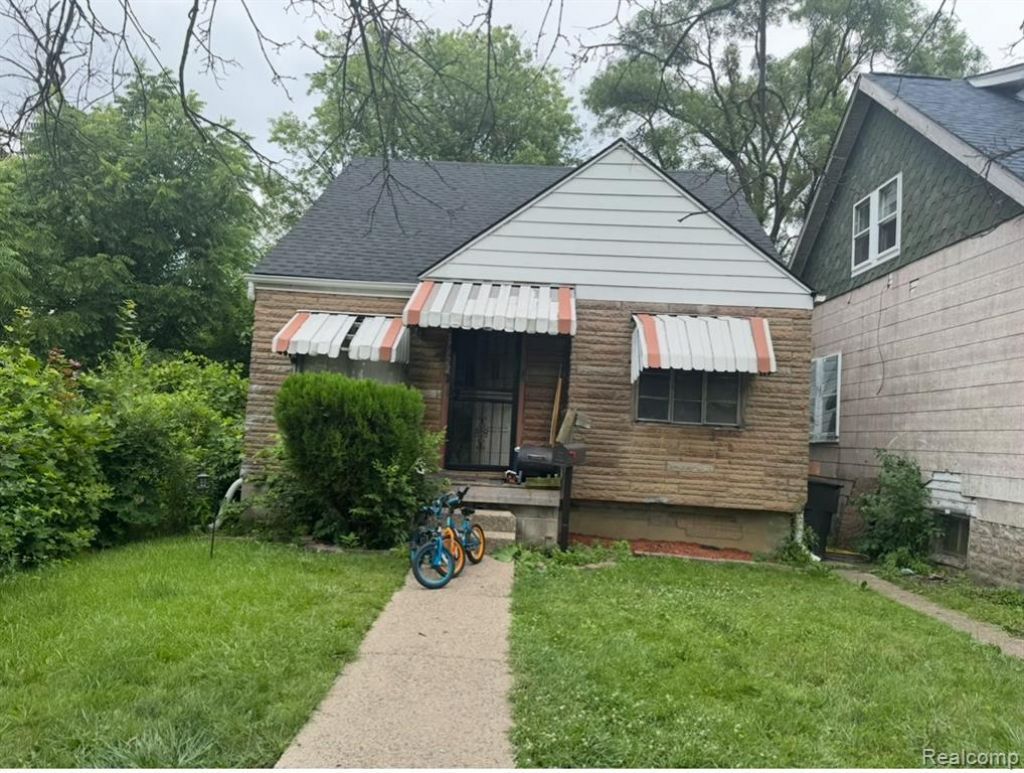 17922 Arlington Street, Hamtramck, MI 48212 Main Photo