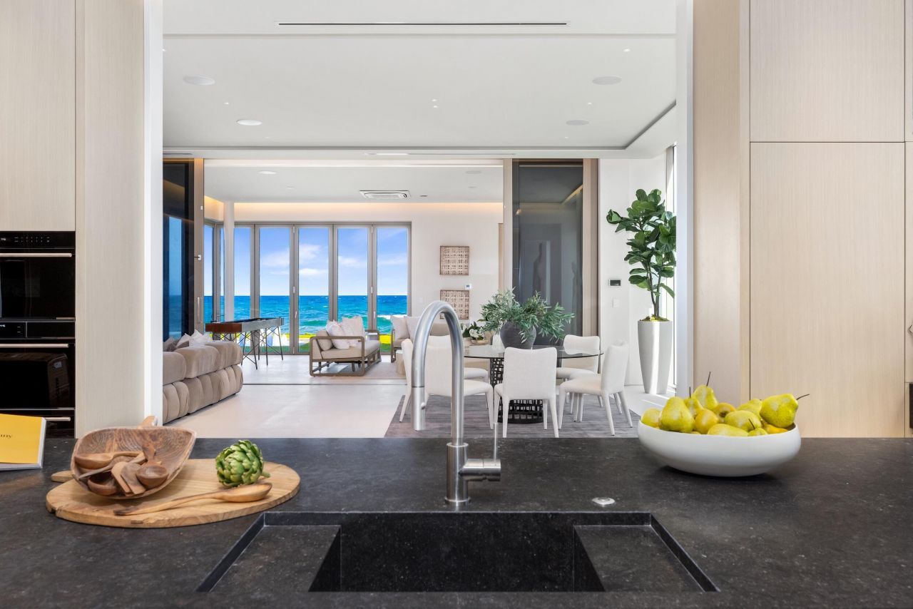 1460 S Ocean Boulevard, Manalapan, FL 33462 Photo