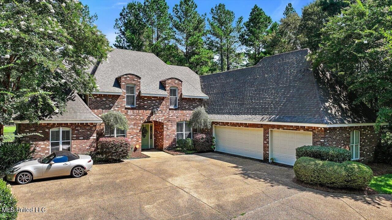 739 Westerly Drive, Brandon, MS 39042 Main Photo