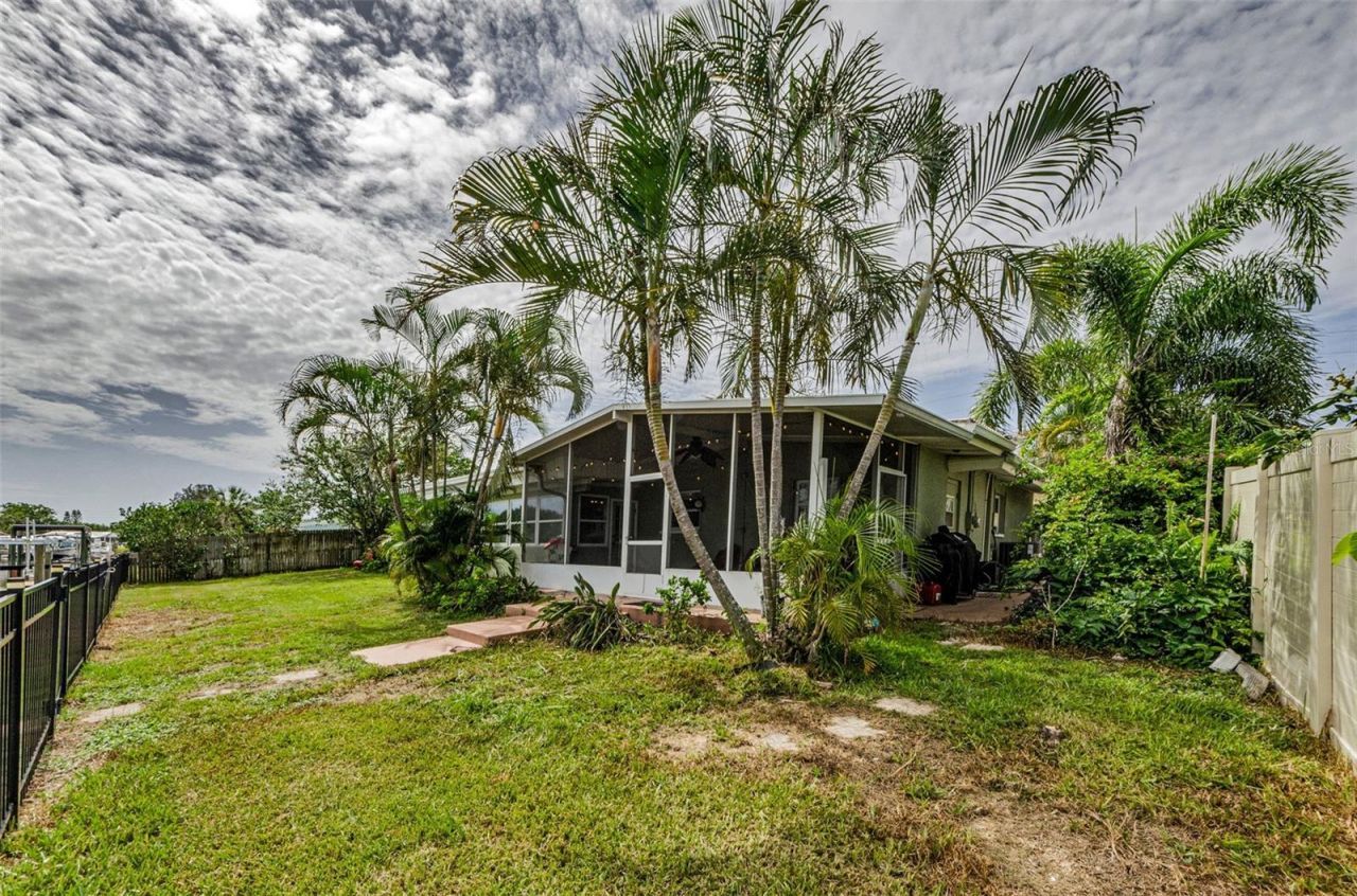 201 78th Avenue N, Saint Petersburg, FL 33702 Photo