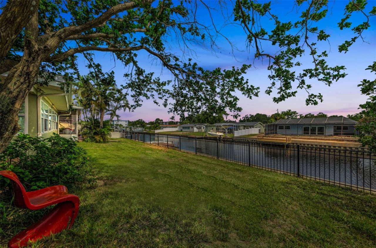 201 78th Avenue N, Saint Petersburg, FL 33702 Photo