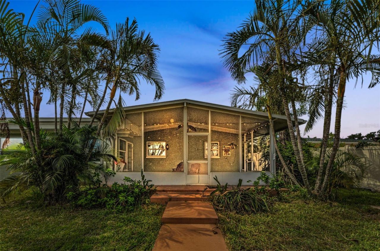 201 78th Avenue N, Saint Petersburg, FL 33702 Photo