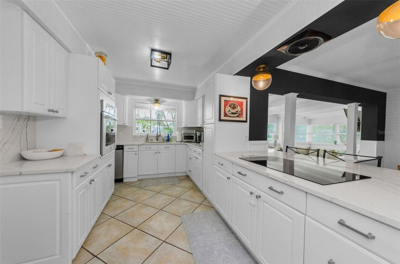 201 78th Avenue N, Saint Petersburg, FL 33702 Photo