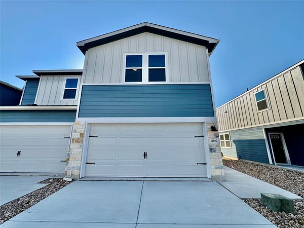 12807 Village Spun PLZ, Buda, TX 78610