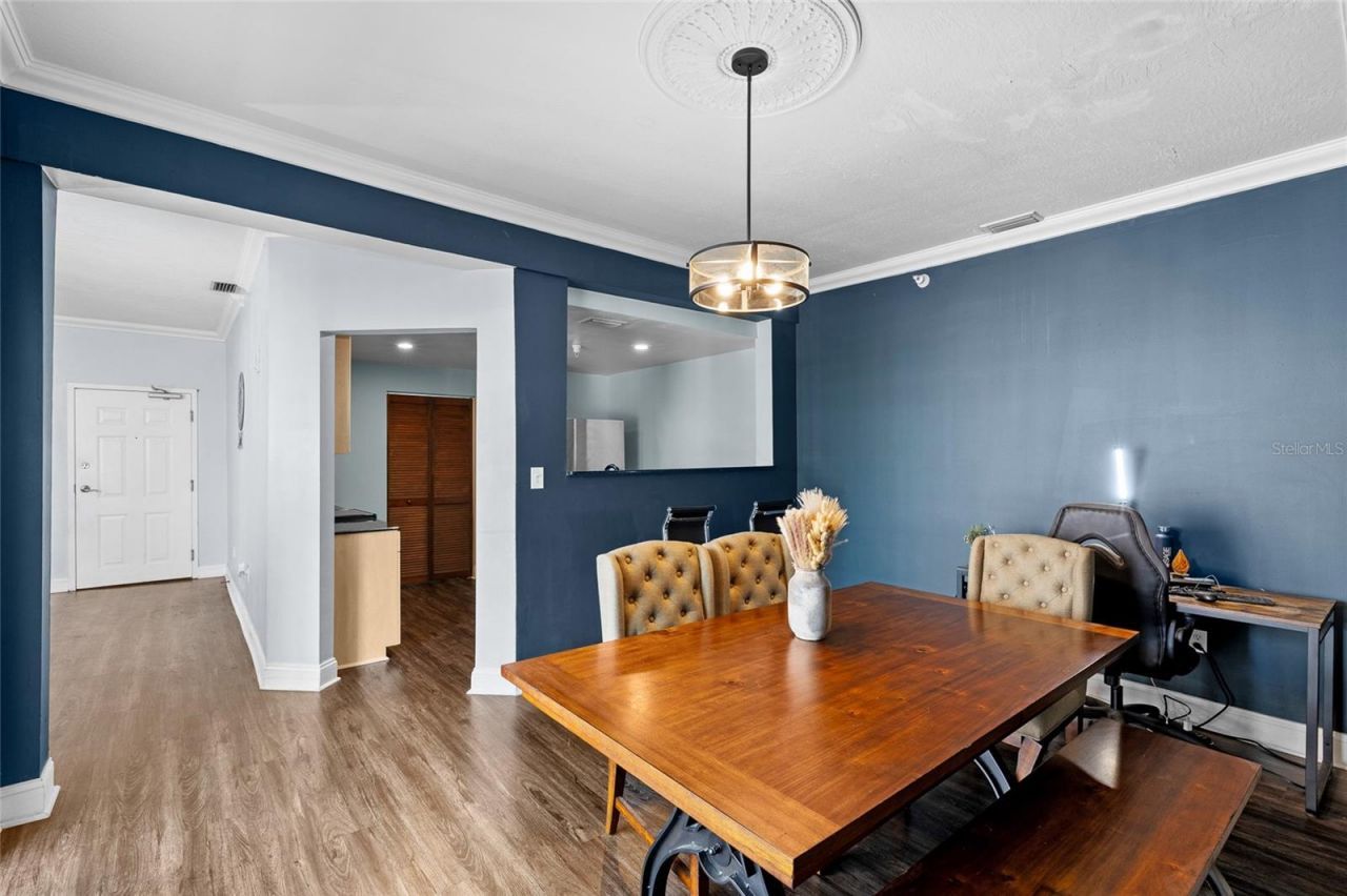 215 Central Avenue, Unit 4F, Saint Petersburg, FL 33701 Photo