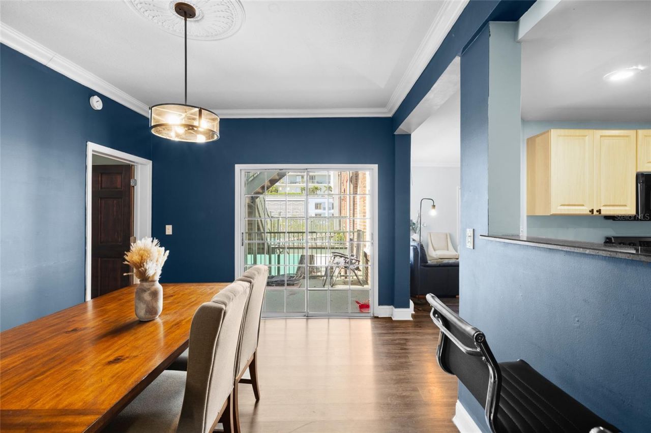 215 Central Avenue, Unit 4F, Saint Petersburg, FL 33701 Photo