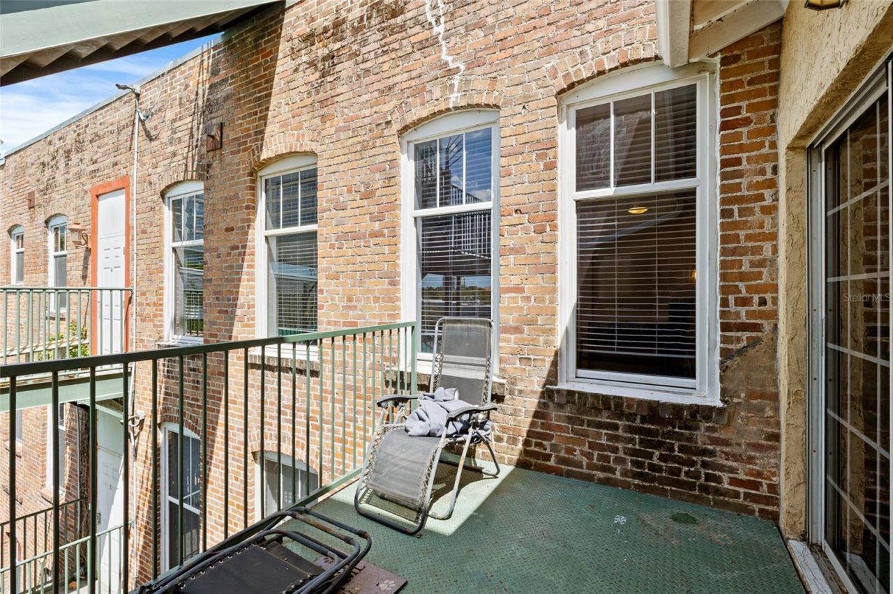 215 Central Avenue, Unit 4F, Saint Petersburg, FL 33701 Photo