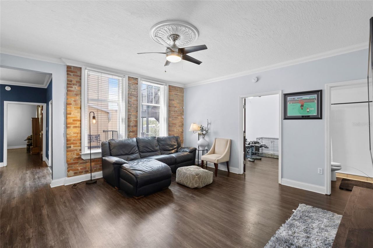 215 Central Avenue, Unit 4F, Saint Petersburg, FL 33701 Photo