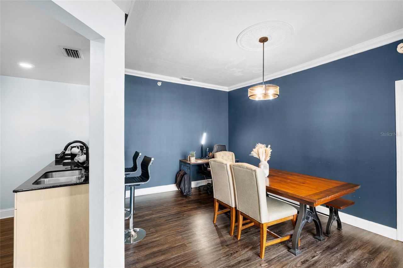 215 Central Avenue, Unit 4F, Saint Petersburg, FL 33701 Photo