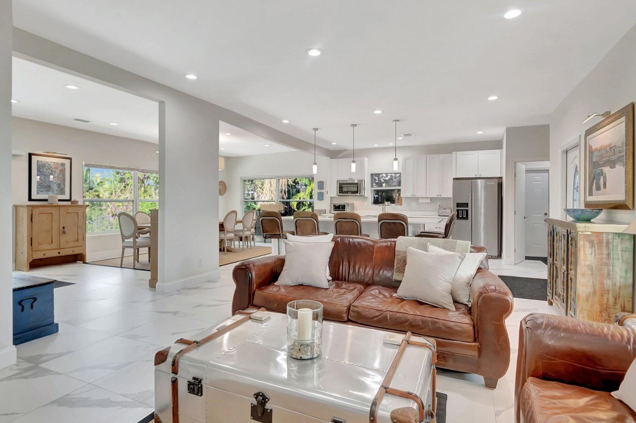 299 NW 10th Court, Boca Raton, FL 33486 Photo