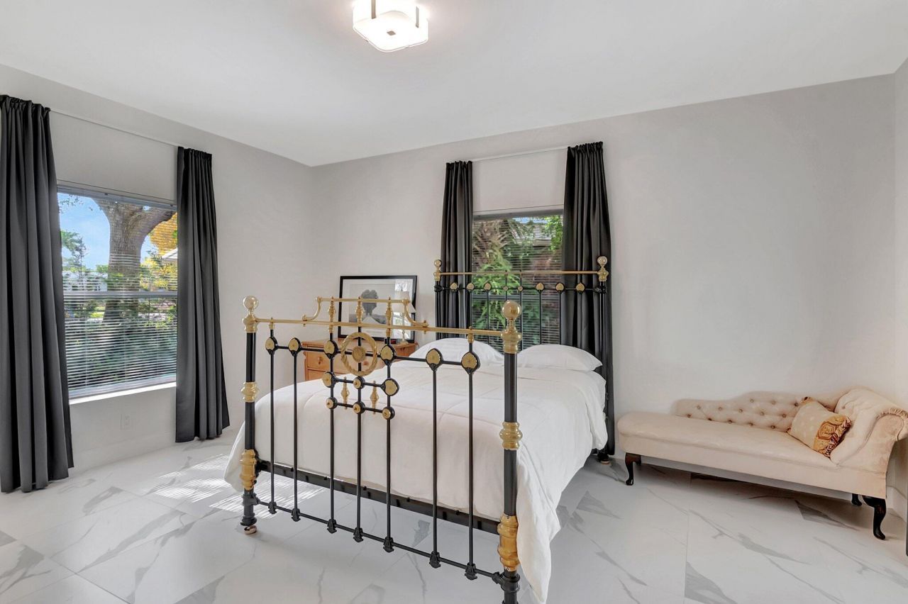 299 NW 10th Court, Boca Raton, FL 33486 Photo