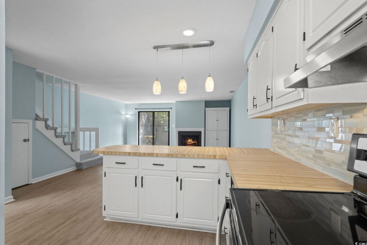 405 77th Ave. N Photo 12