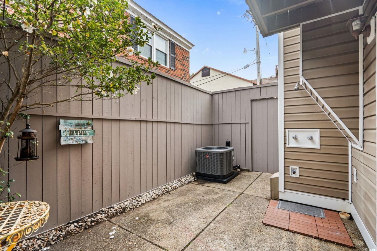 405 77th Ave. N Photo 15