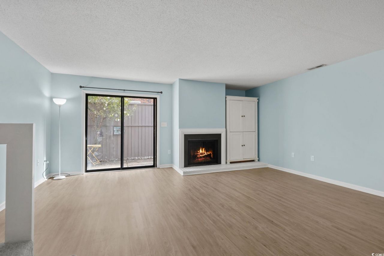 405 77th Ave. N Photo 7