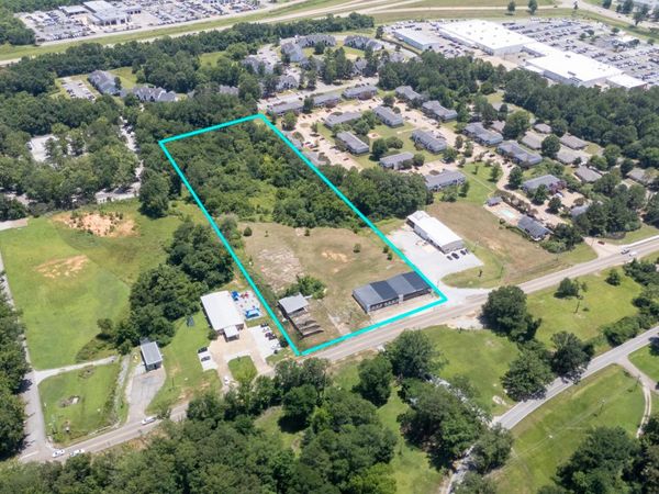 4432 N Gloster St., Tupelo, MS 38804