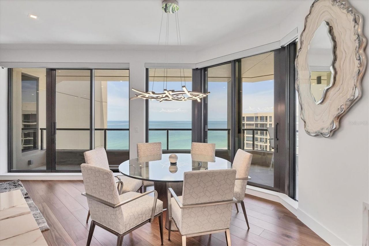 1211 Gulf Of Mexico Drive, Unit 1005, Longboat Key, FL 34228 Photo