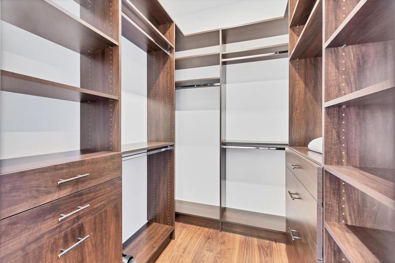 1211 Gulf Of Mexico Drive, Unit 1005, Longboat Key, FL 34228 Photo