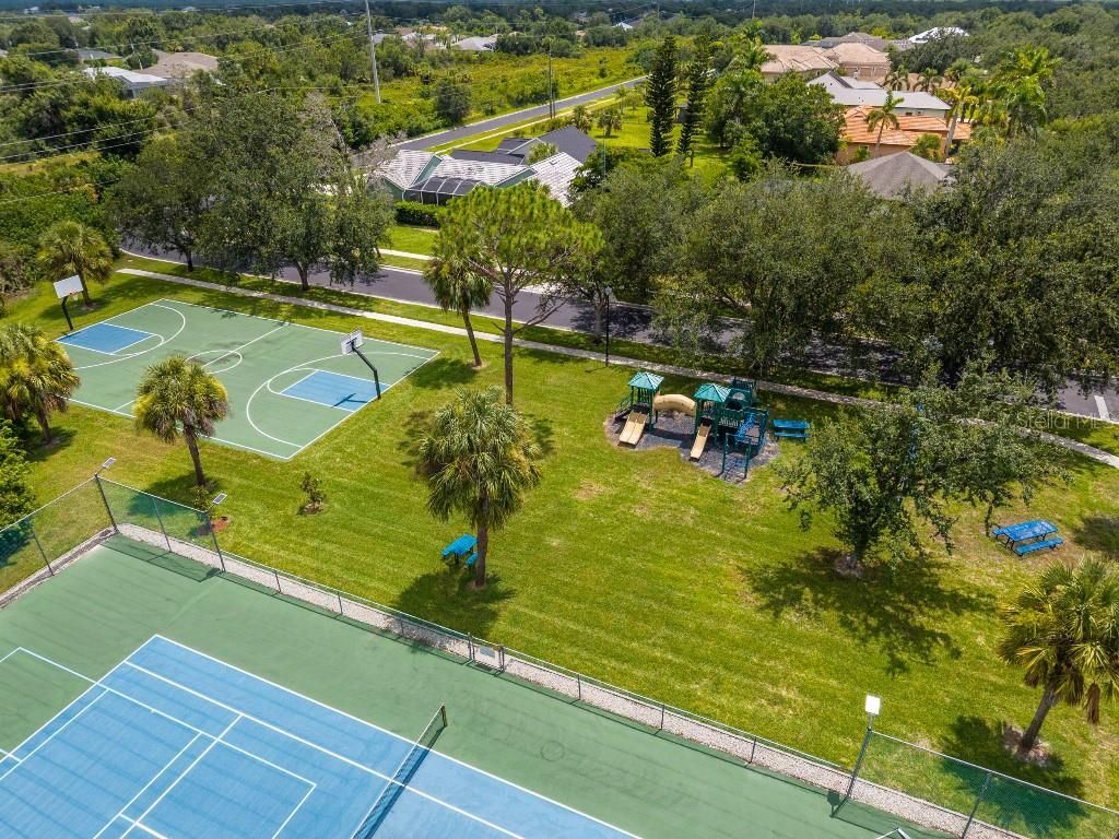1060 Harbour Wood Drive, Punta Gorda, FL 33983 Photo