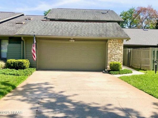 146 DEER LAKE CIRCLE, ORMOND BEACH, FL 32174