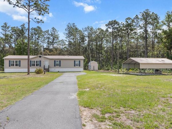 2443 S PINE RIDGE AVENUE, HOMOSASSA, FL 34448