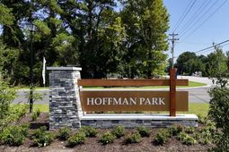 128 Hoffman Park Dr. photo 4