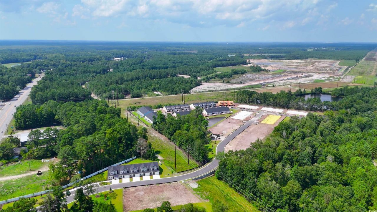 128 Hoffman Park Dr. Photo 31