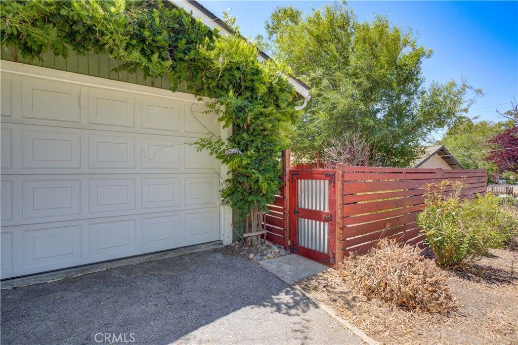 8920 Arcade Road, Atascadero, CA 93422 Main Photo