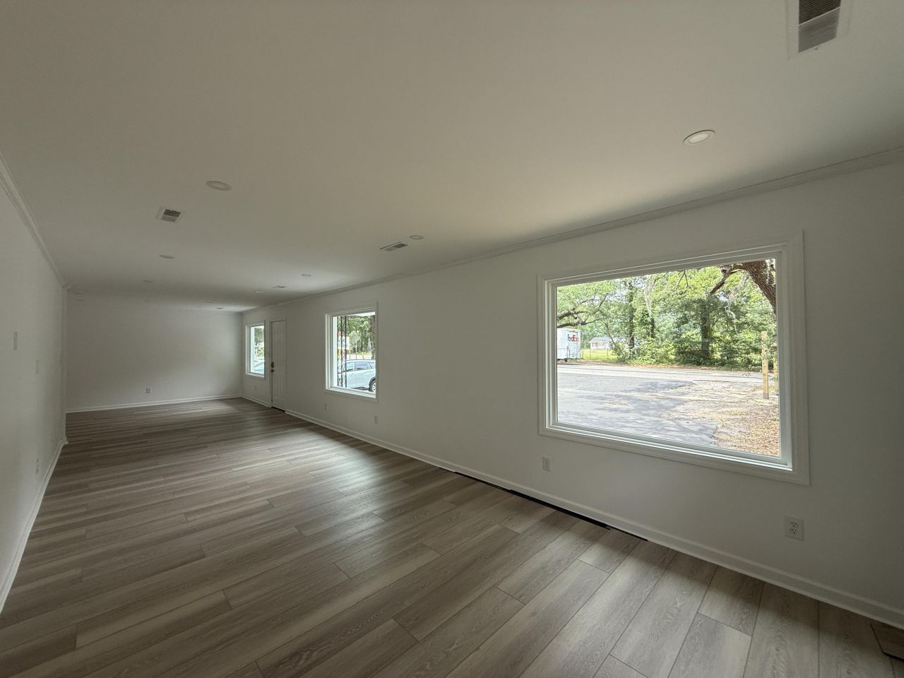 2323 Ashley River Road Photo 5