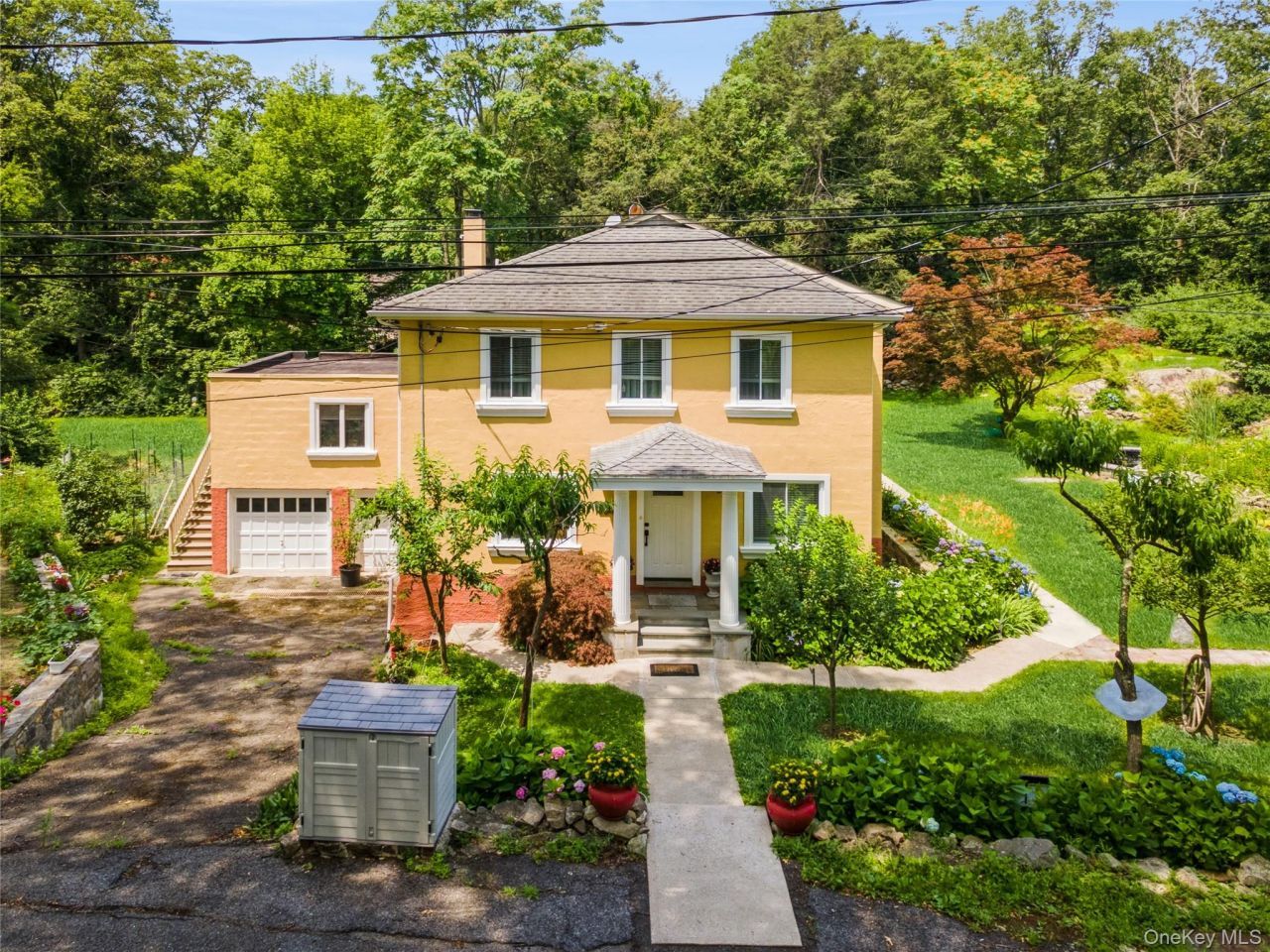 123 Pleasant Road, Lake Peekskill, NY 10537 Main Photo