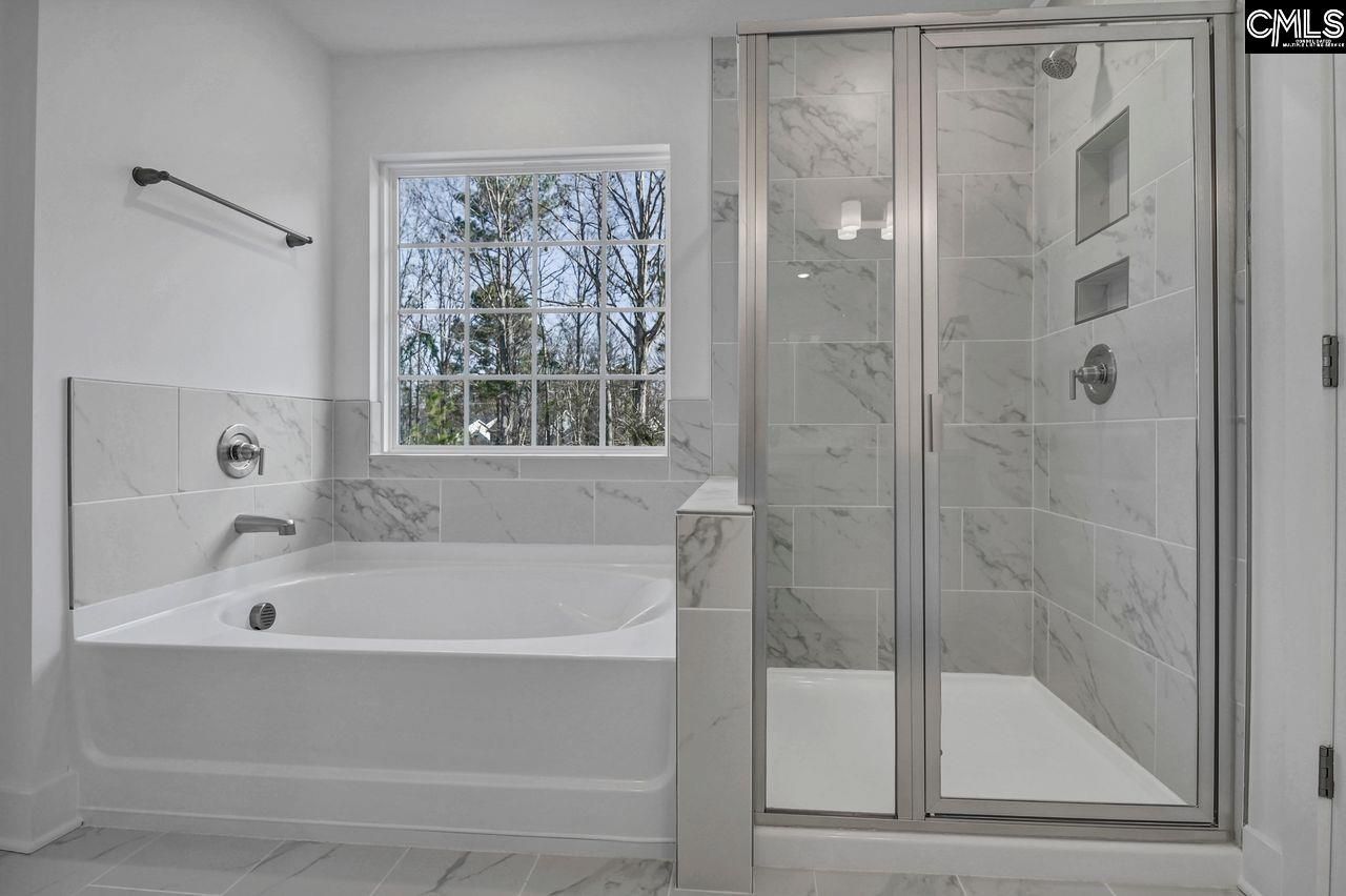 122 Clubside Drive Photo 22