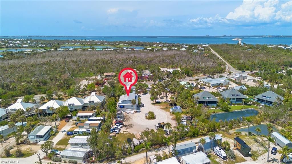 1039 & 1041 Periwinkle Way, Sanibel, FL 33957 Photo