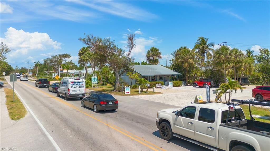 1039 & 1041 Periwinkle Way, Sanibel, FL 33957 Photo