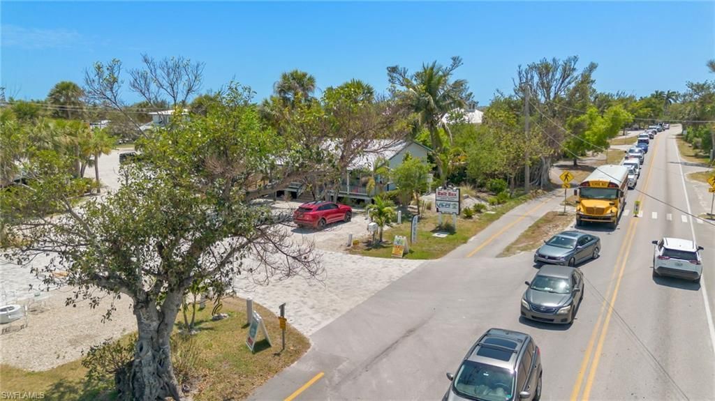 1039 & 1041 Periwinkle Way, Sanibel, FL 33957 Photo