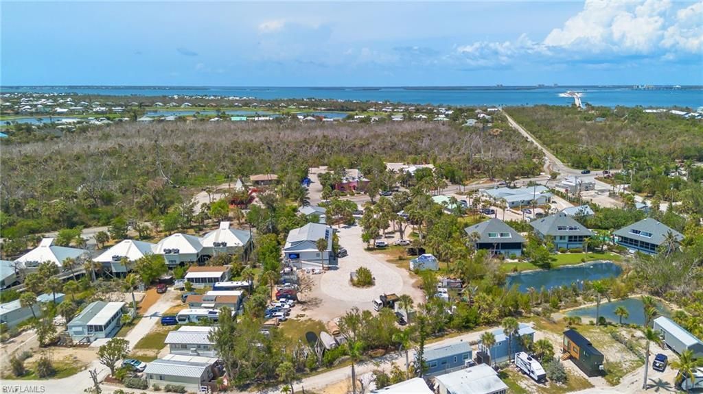 1039 & 1041 Periwinkle Way, Sanibel, FL 33957 Photo