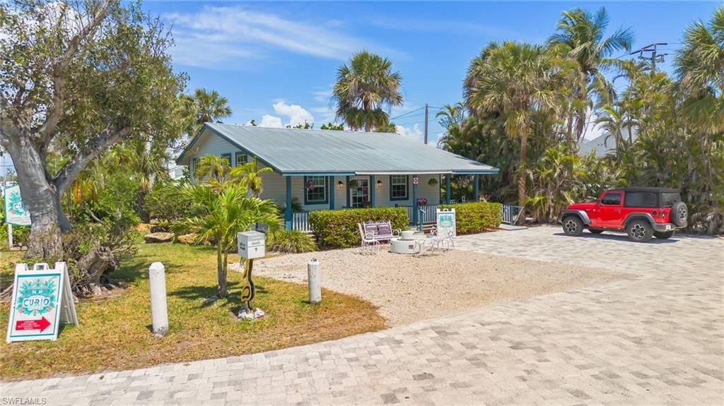 1039 & 1041 Periwinkle Way, Sanibel, FL 33957 Photo