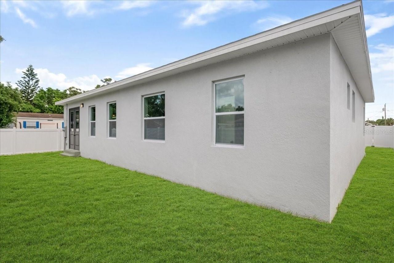 6175 109th Avenue N, Pinellas Park, FL 33782 Photo