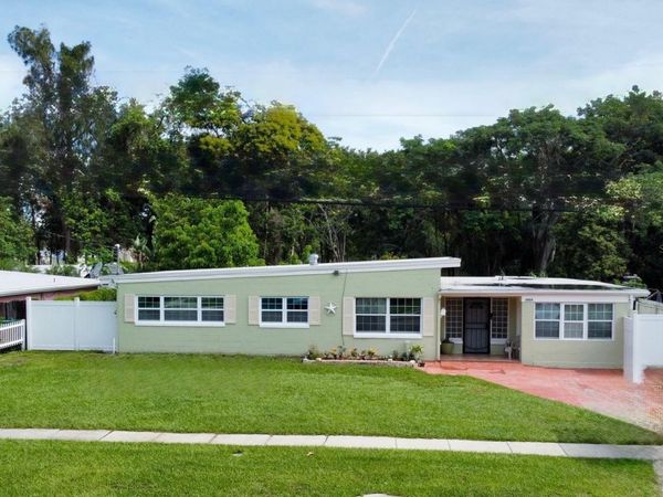 5925 DAHLIA DRIVE, ORLANDO, FL 32807