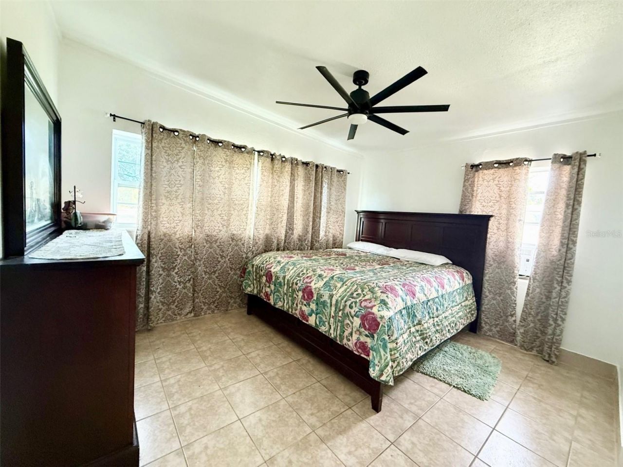 5925 Dahlia Drive, Orlando, FL 32807 Photo