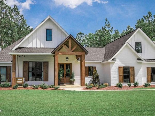 11512 Baker Senior Drive, Abbeville, LA 70510