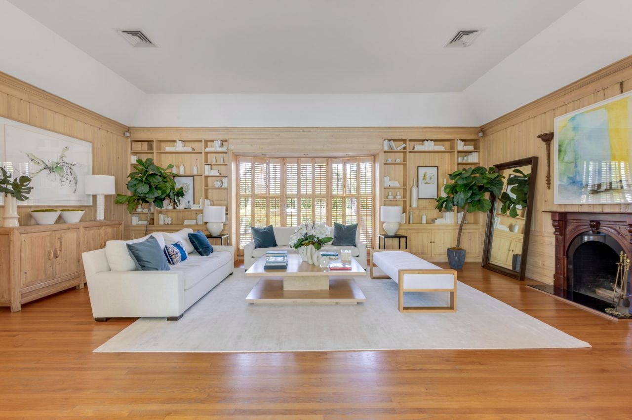 145 Clarendon Avenue, Palm Beach, FL 33480 Photo