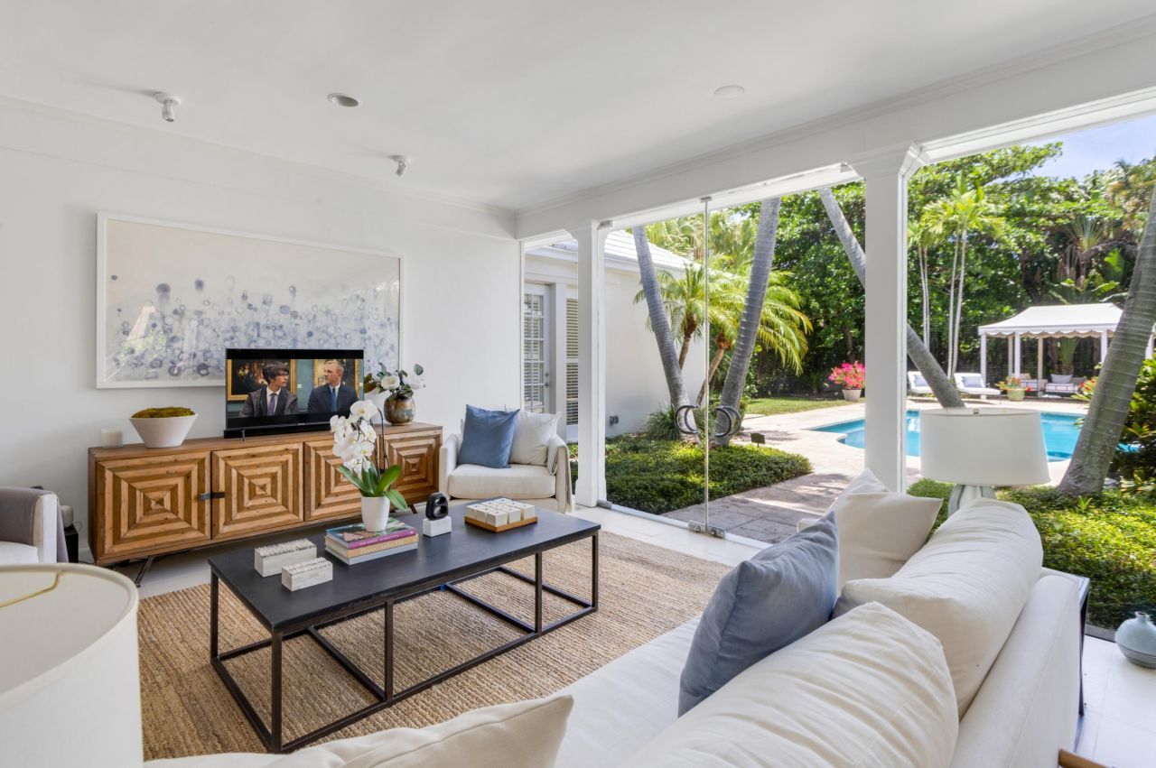 145 Clarendon Avenue, Palm Beach, FL 33480 Photo