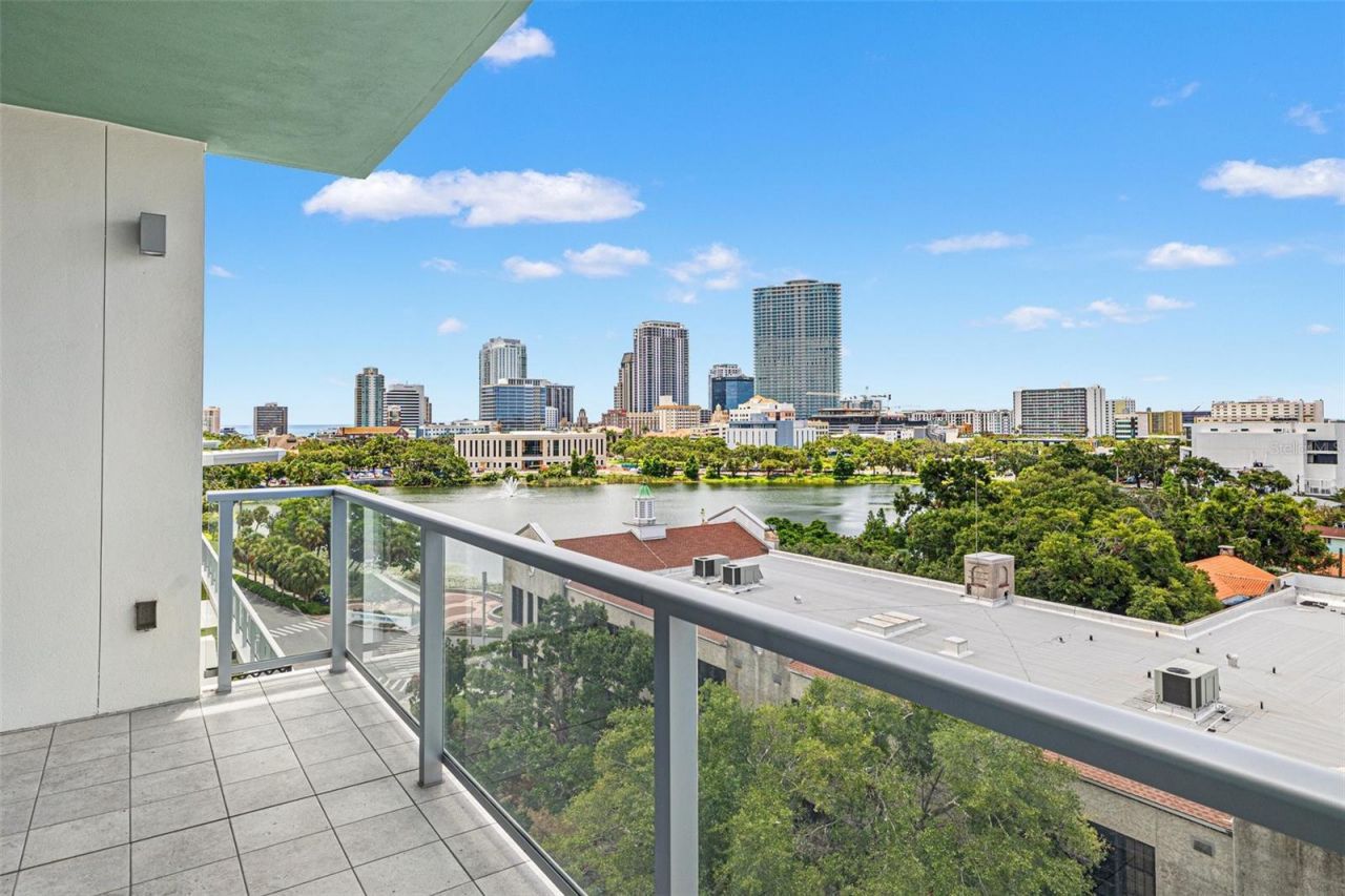 777 3rd Avenue N, Unit 806, Saint Petersburg, FL 33701 Photo