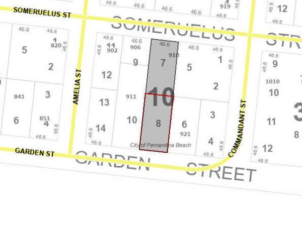 910 SOMERUELUS Street, Fernandina Beach, FL 32034