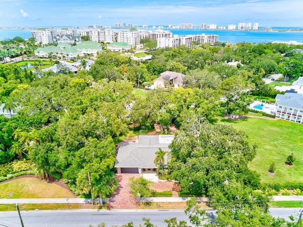 1578 DRUID ROAD S, BELLEAIR, FL 33756