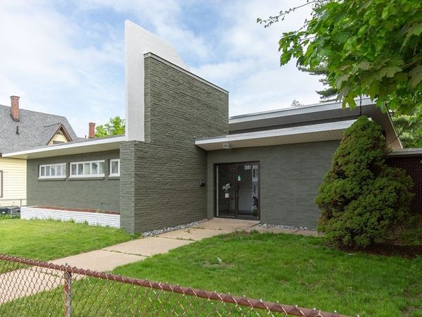 450 Hanover Street, Manchester, NH 03104