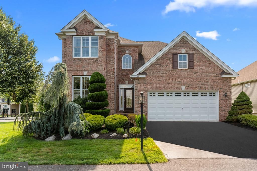 195 ROOSEVELT DRIVE, YARDLEY, PA 19067