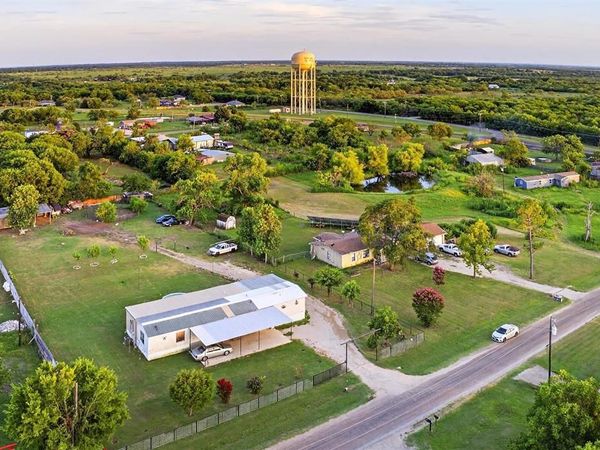 1146 Highland Acres Drive, Kaufman, TX 75142